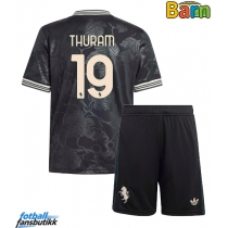 Juventus Khephren Thuram #19 Tredjedraktsett Barn 2025-26 Kortermet (+ Korte bukser)